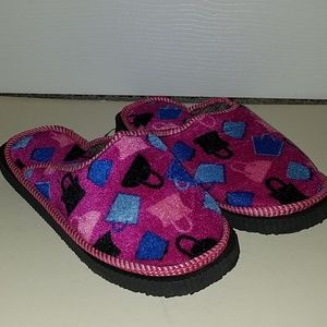 Cute Slippers size 7